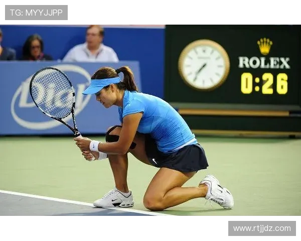 李娜与凯斯激战回顾赛场上精彩瞬间与最终结果分析