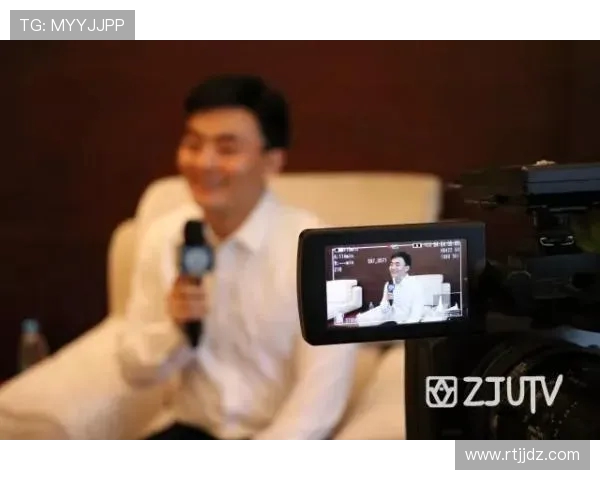 深度对话：赵丽分享她在CSGO中的成长与挑战经历